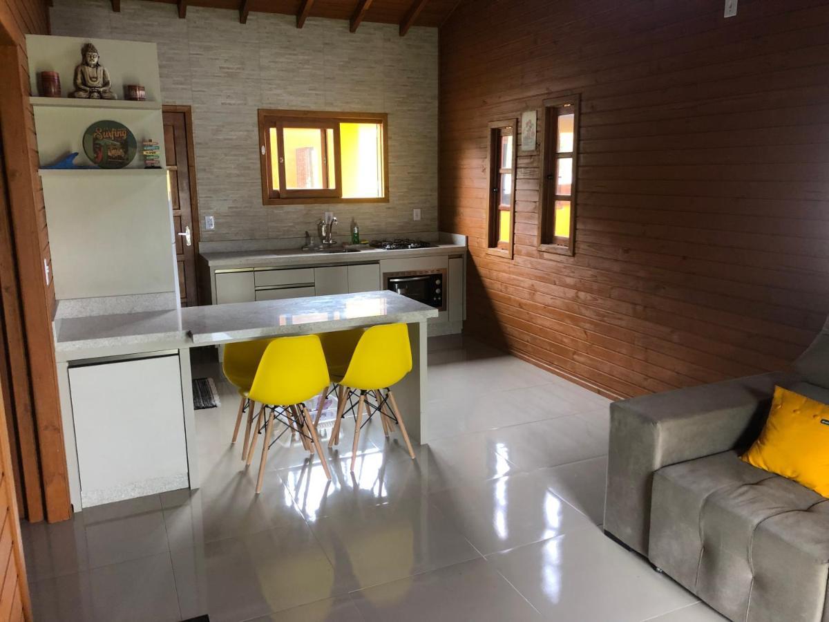 Casa Em Ibiraquera Proxima A Praia Do Rosa インビトゥバ エクステリア 写真